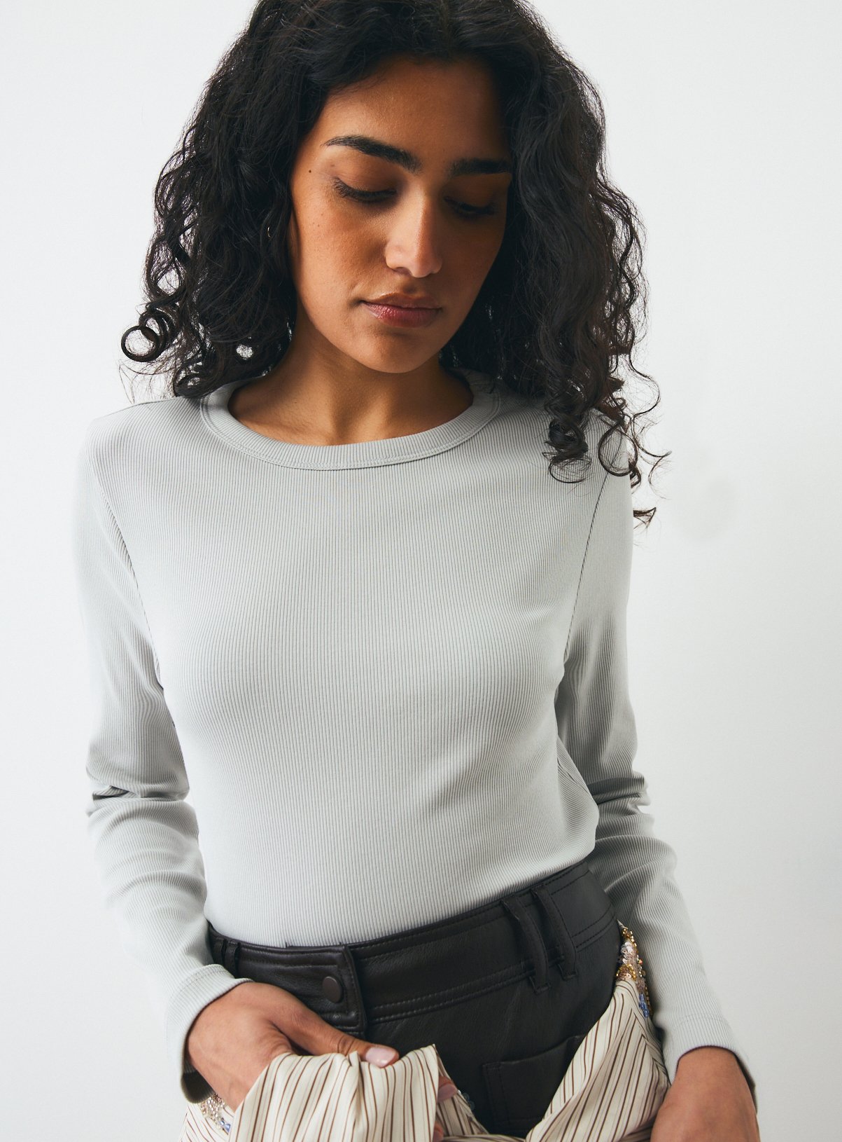 Light Grey Long Sleeve Ribbed Top XL - Image 1 thumbnail
